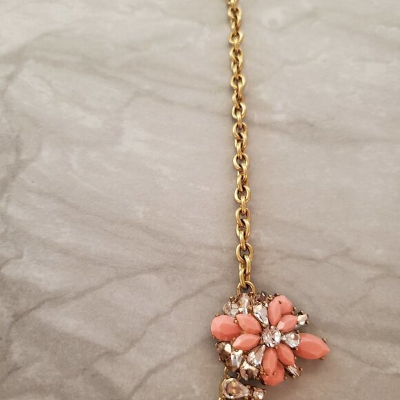 ✨ J.Crew Pink Rhinestone Crystal Cluster Stacked Statement Necklace ✨ - Picture 4 of 16